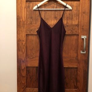 Aritzia - Wilfred Only Slip Dress ✨